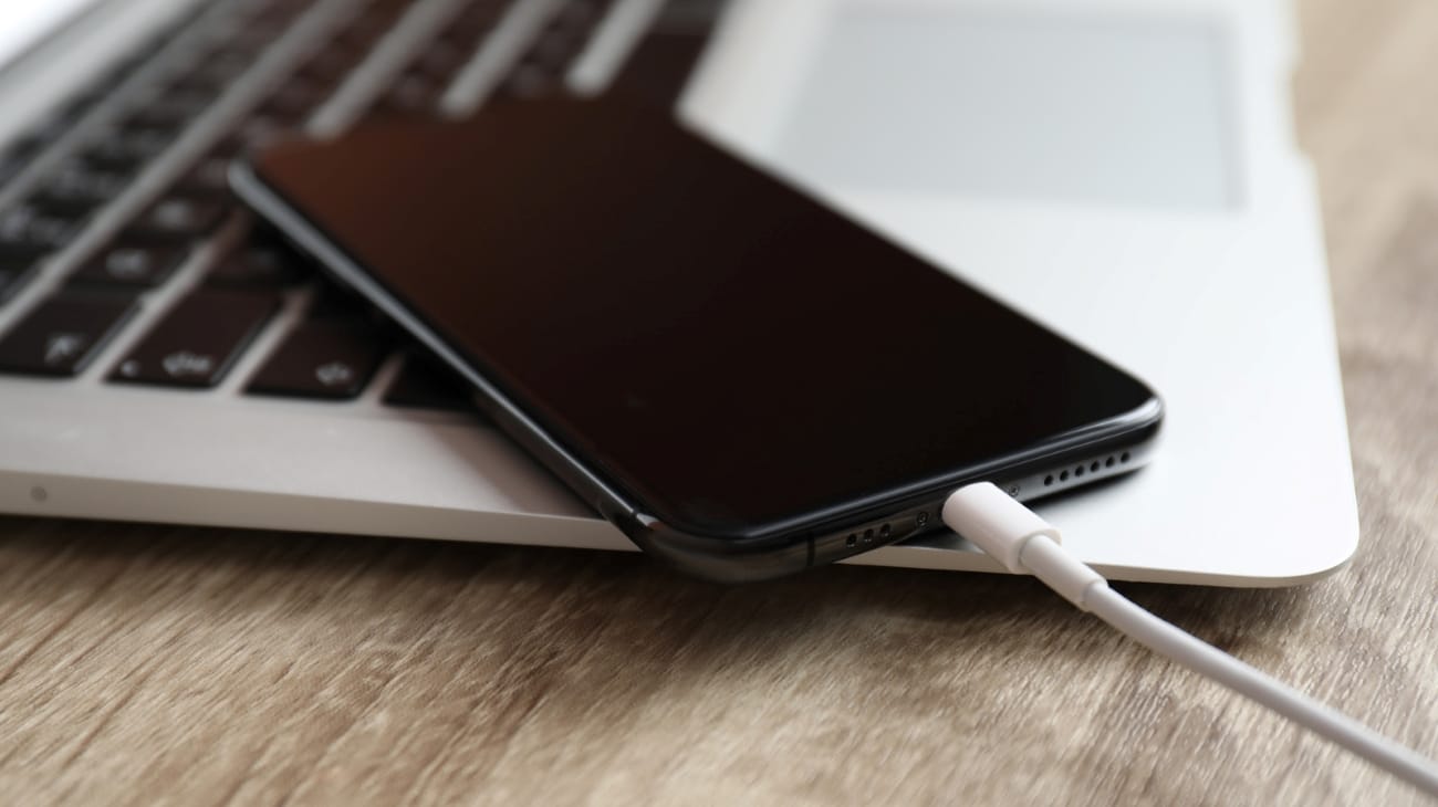 Synkronisera din iPhone med din Macbook