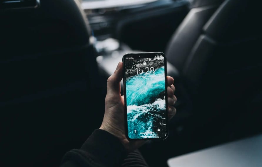 iPhone XR köp och sälj